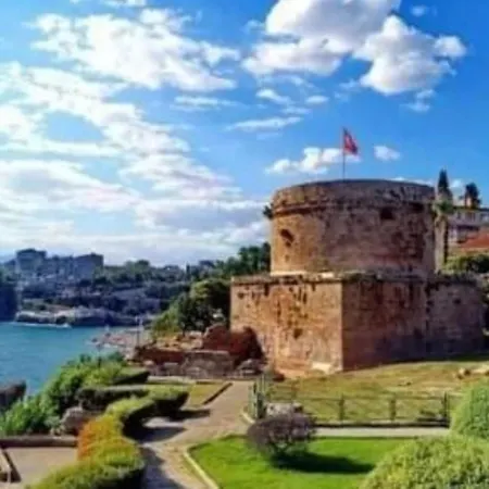 Ozzy Homes 1+0 Muhtesem Harika Konum Daire Aparthotel Antalya